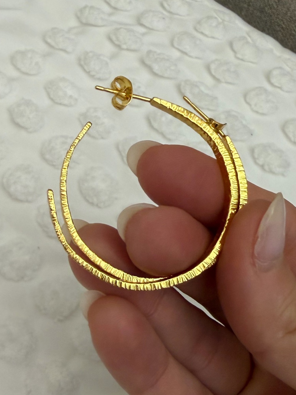 Gorgana Hammered Gold Hoops Dainty Trendy Summer Festival
